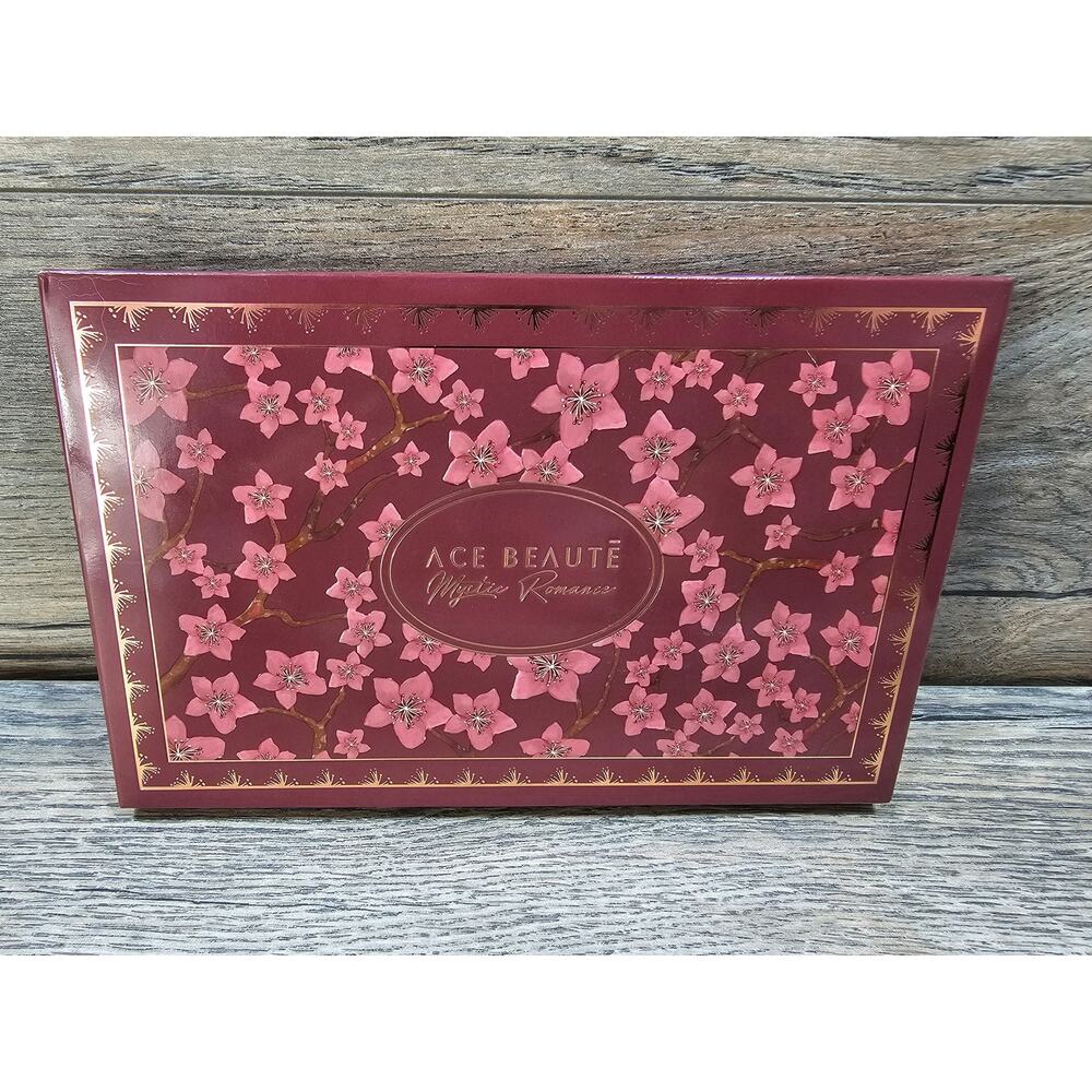 ACE BEAUTE Mystic Romance Eyeshadow Palette